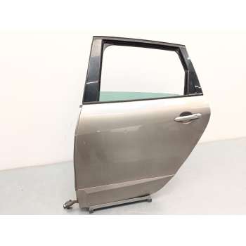 PUERTA TRASERA IZQUIERDA 821017991R 