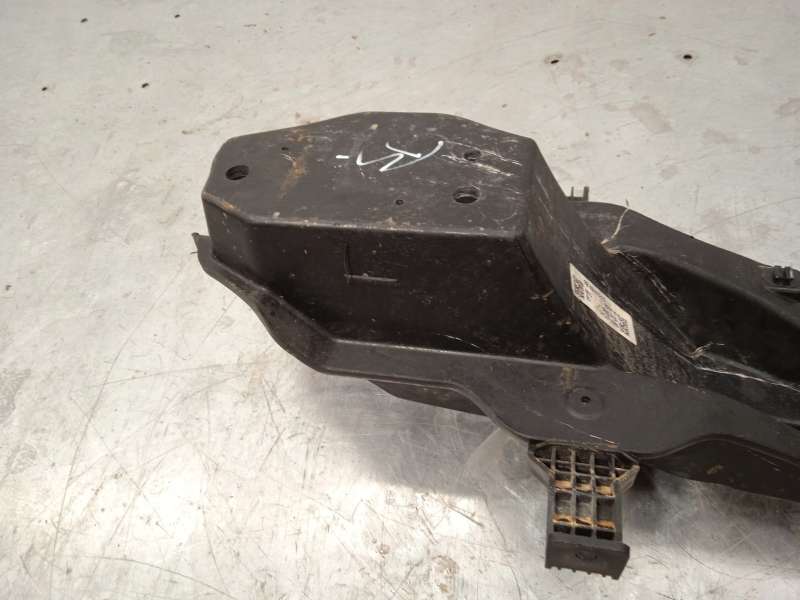 Recambio de refuerzo paragolpes trasero para kia xceed (cd) 1.6 crdi 115 referencia OEM IAM 86631J7CA0 3