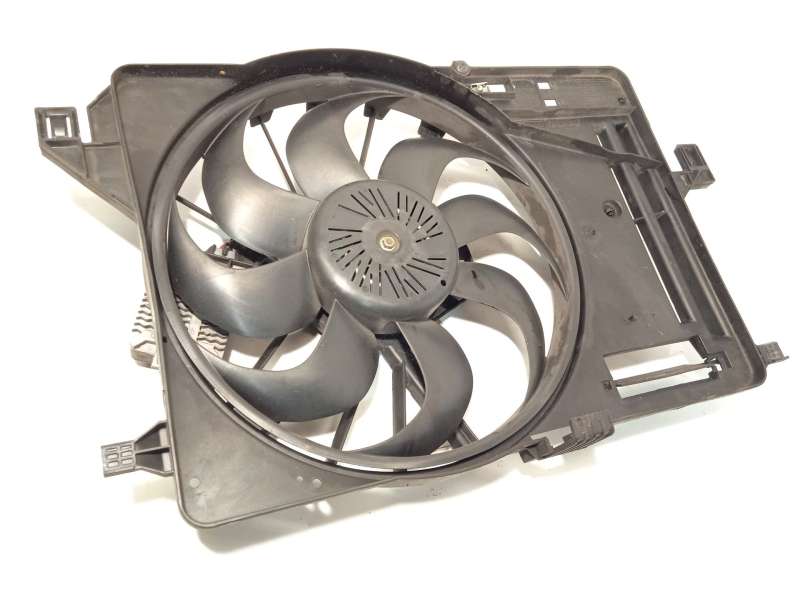 Recambio de electroventilador para ford focus iii sedán 1.0 ecoboost referencia OEM IAM CV618C607VB 2269500 - Rojo 2