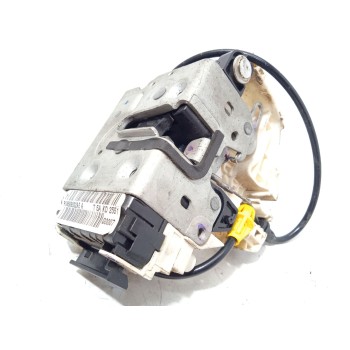 CERRADURA PUERTA TRASERA DERECHA P04589922AE 