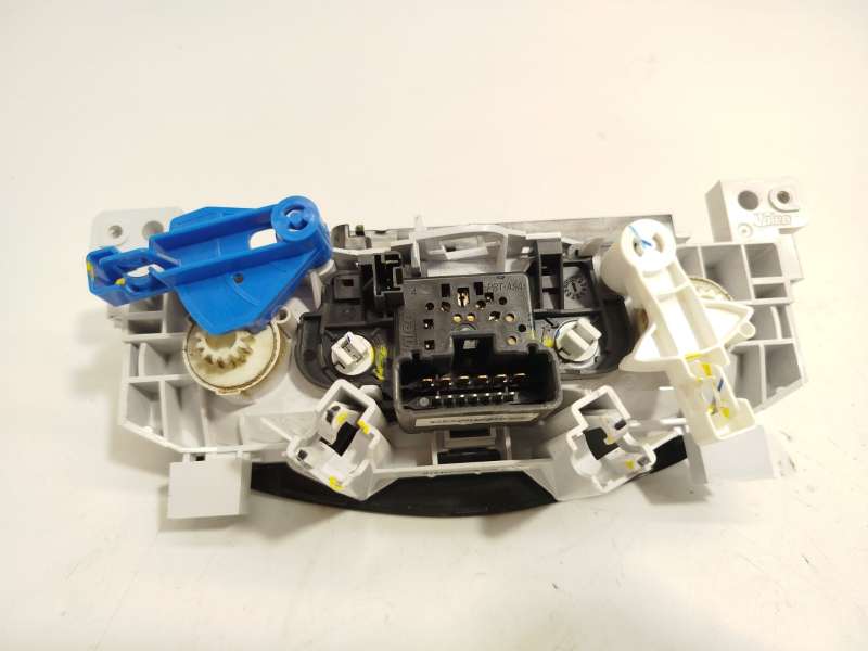 Recambio de mando calefaccion / aire acondicionado para dacia duster 1.5 dci diesel fap cat referencia OEM IAM 275103362R - Blanco 4