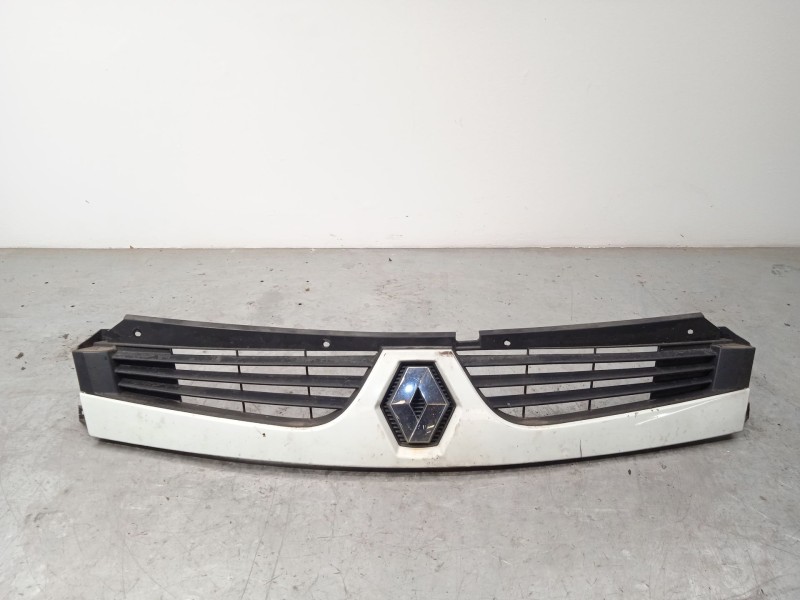 REJILLA DELANTERA 8200426365 