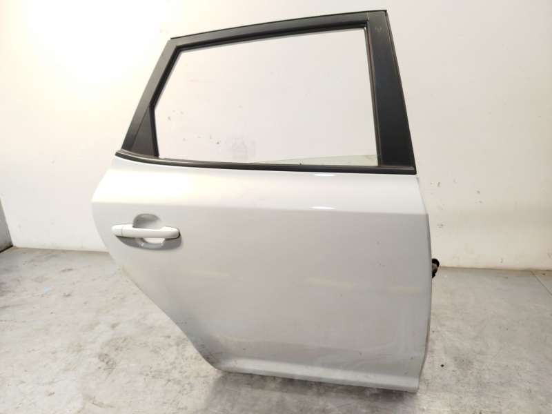 Recambio de puerta trasera derecha para kia cee'd hatchback (ed) 1.6 crdi 90 referencia OEM IAM 770041H000 - Blanco 3