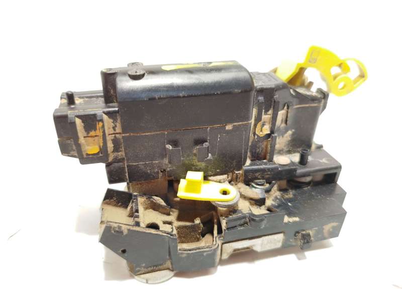 Recambio de cerradura puerta trasera izquierda para dacia duster 1.5 dci diesel fap cat referencia OEM IAM 825031894R - Blanco 2