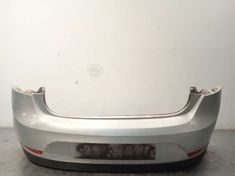PARAGOLPES TRASERO 6J4807421GRU 