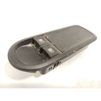 MANDO ELEVALUNAS DELANTERO IZQUIERDO 254110431R 