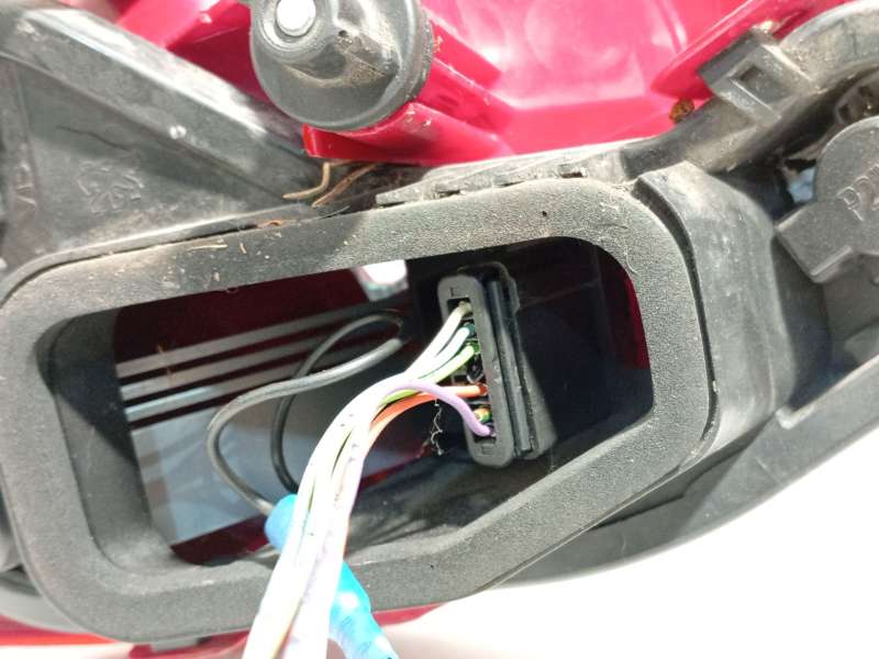 Recambio de piloto trasero derecho para peugeot 207/207+ (wa_, wc_) 1.6 hdi referencia OEM IAM 6351Y7 - Negro 4
