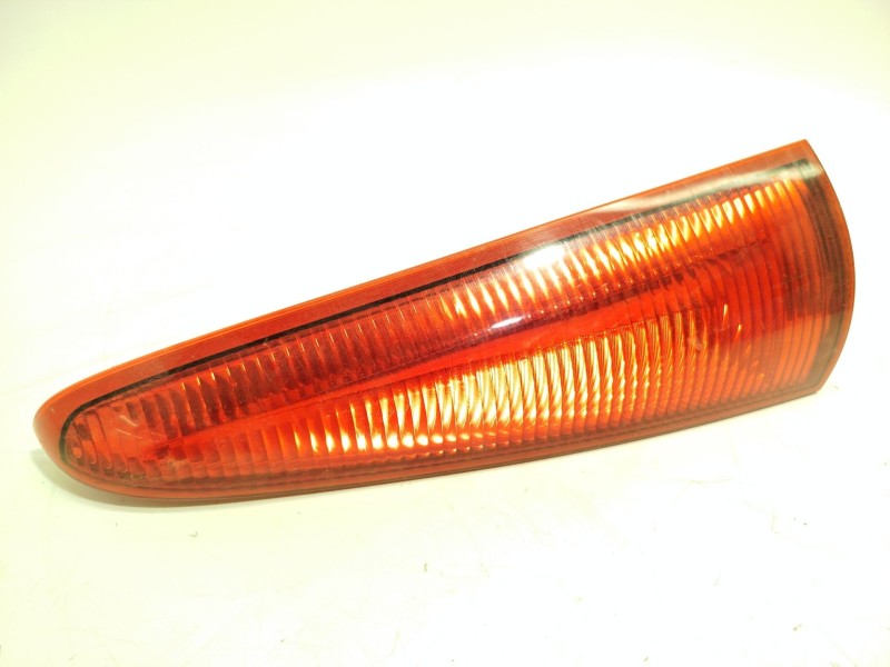 PILOTO TRASERO DERECHO 8200419967 