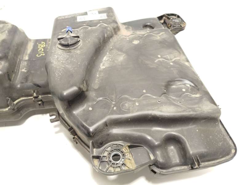 Recambio de deposito aditivo fap adblue para volkswagen tiguan (ad1, ax1) 2.0 tdi referencia OEM IAM 5QF131877P 5Q0131969G 04440 3