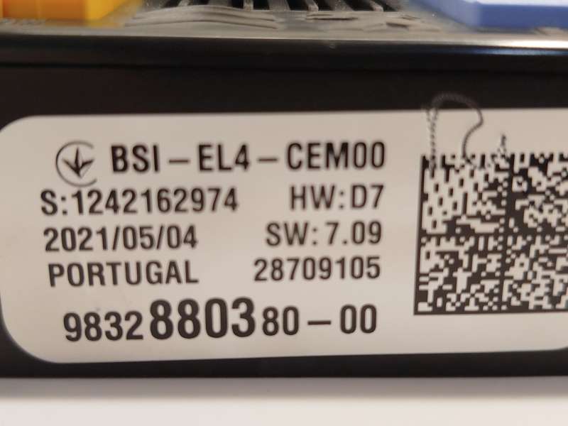 Recambio de caja reles / fusibles para citroën c4 iii (ba_, bb_, bc_) 1.2 puretech 130 (bahnsa, bahnsb) referencia OEM IAM 98328 - Rojo 4