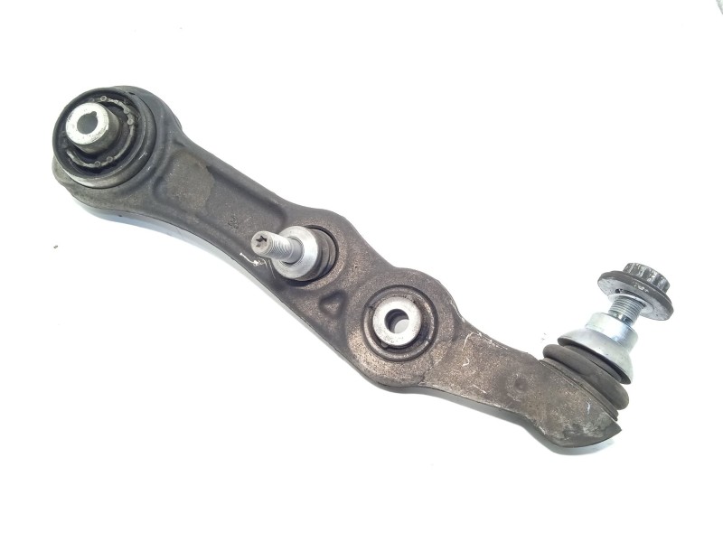 BRAZO SUSPENSION INFERIOR DELANTERO DERECHO A2053306610 