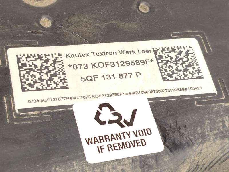 Recambio de deposito aditivo fap adblue para volkswagen tiguan (ad1, ax1) 2.0 tdi referencia OEM IAM 5QF131877P 5Q0131969G 04440 4