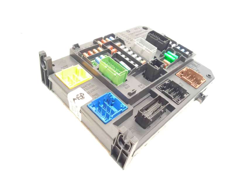 CAJA RELES / FUSIBLES 9806687980 A2C38848700