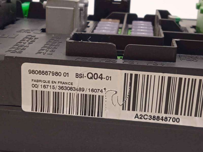 Recambio de caja reles / fusibles para citroën c4 picasso feel edition referencia OEM IAM 9806687980  A2C38848700 - Gris 4