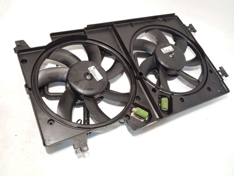 Recambio de electroventilador para opel meriva b monospace (s10) 1.7 cdti (75) referencia OEM IAM 13330998 13331016 13331015 - Blanco 2