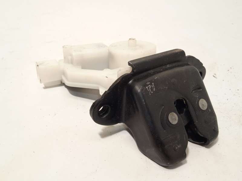 CERRADURA MALETERO / PORTON 905024EA0A 