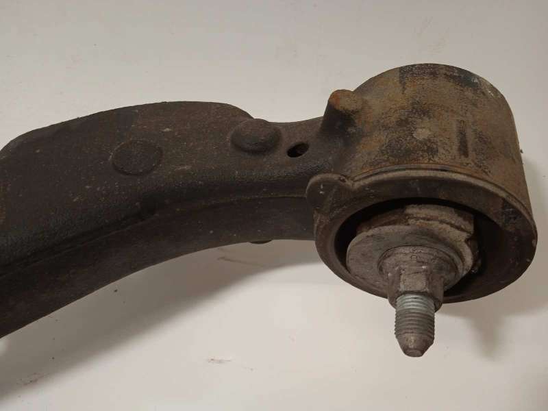 Recambio de mangueta trasera derecha para citroën jumpy fugón confort xl referencia OEM IAM 1619266780 9819074780 - Blanco 4