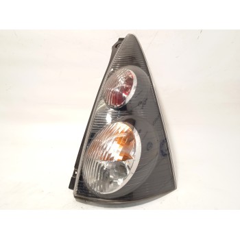 PILOTO TRASERO DERECHO 815500H060 6351X8 