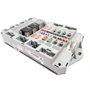 CAJA RELES / FUSIBLES 9X2314D628AC C2Z14456 7370011040