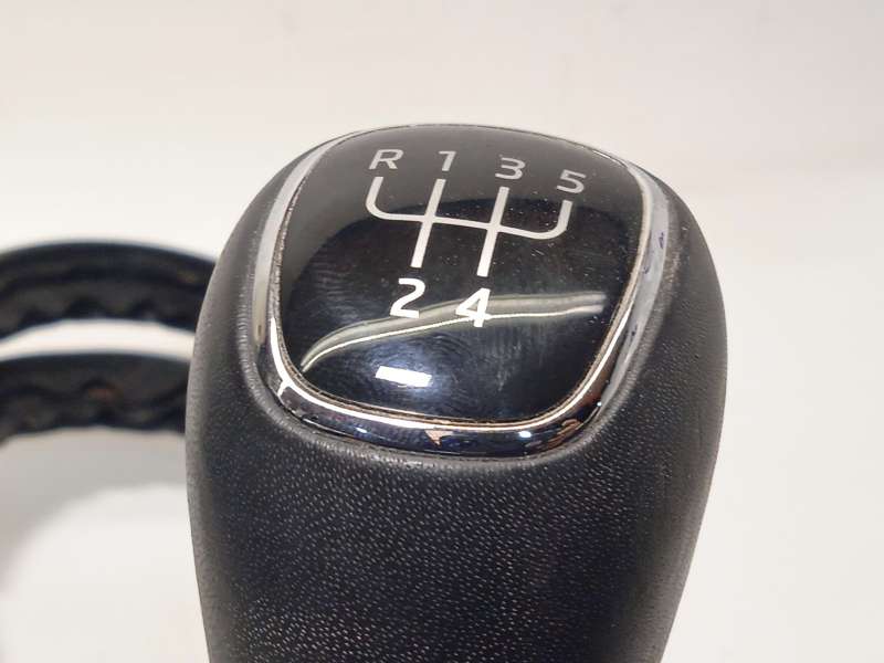 Recambio de palanca cambio para skoda kamiq (nw4) 1.0 tsi referencia OEM IAM 5R3711049K - Blanco 4