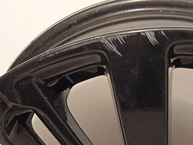 Recambio de llanta para peugeot 208 allure referencia OEM IAM 9808137577 98081375WR - Naranja 4