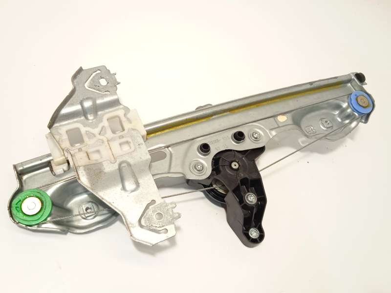 Recambio de elevalunas trasero derecho para nissan pulsar hatchback (c13) 1.5 dci referencia OEM IAM 827003ZL0A - Rojo 2