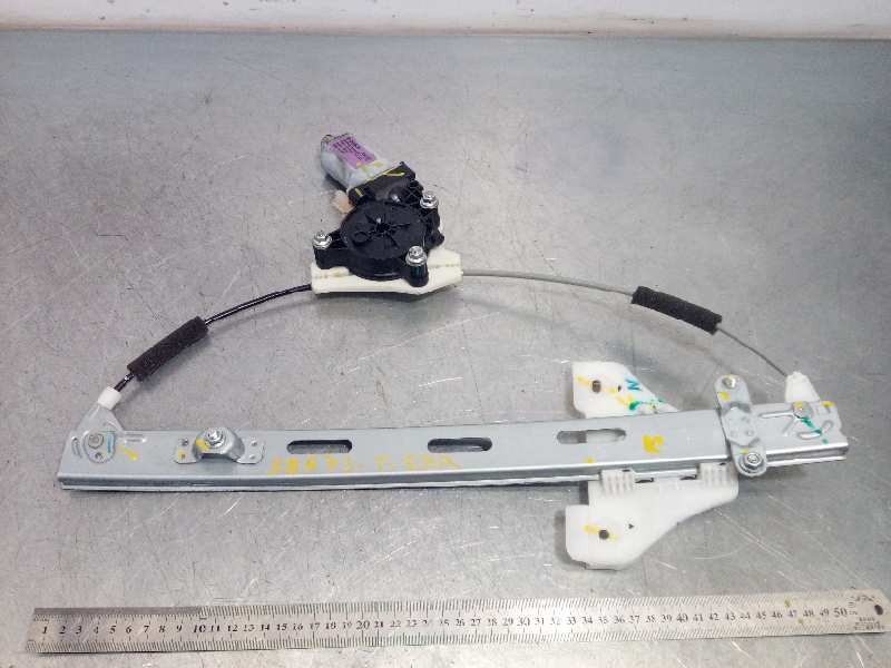 ELEVALUNAS TRASERO IZQUIERDO 82450C7000 83403C7010