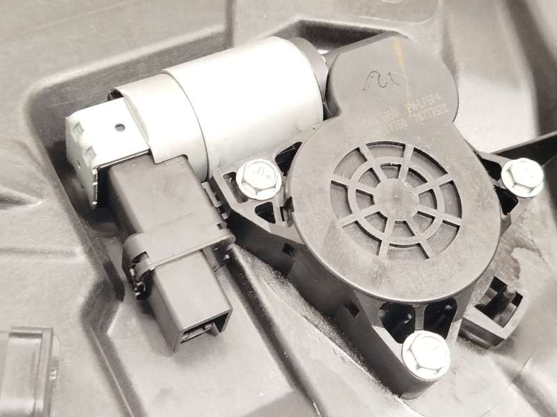 Recambio de elevalunas delantero izquierdo para mazda 3 (bk) 1.6 di turbo referencia OEM IAM BP4K5997XG - Negro 3