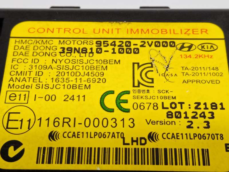 Recambio de modulo electronico para kia carens iv van (a4) crdi referencia OEM IAM 954202V000  39N8101000 4