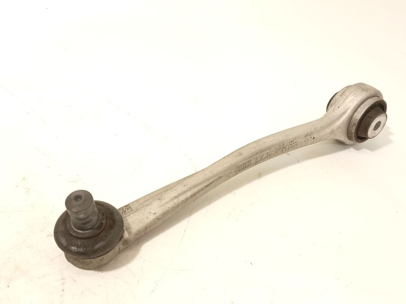 BRAZO SUSPENSION SUPERIOR DELANTERO DERECHO 8W0407506E 