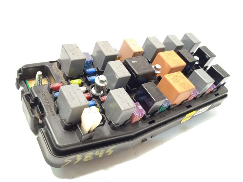 CAJA RELES / FUSIBLES NOREF 07256M