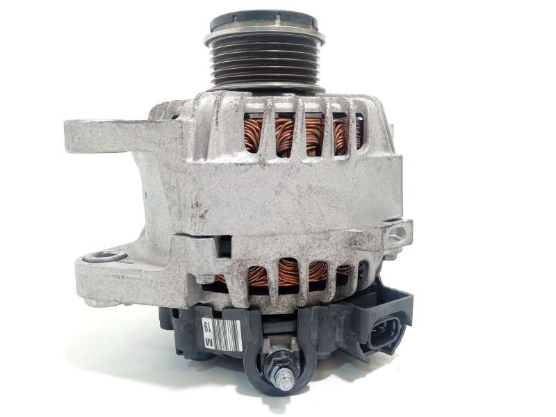 Recambio de alternador para kia carens iv van (a4) crdi referencia OEM IAM 373002B910  2625573 5