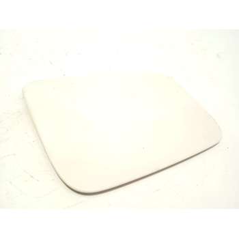 TAPA EXTERIOR COMBUSTIBLE 7060692 51177060692 