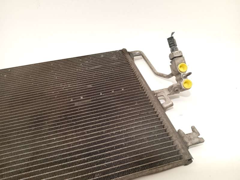 Recambio de condensador / radiador aire acondicionado para volkswagen crafter 30-50 furgoneta (2e_) 2.0 tdi referencia OEM IAM A 2