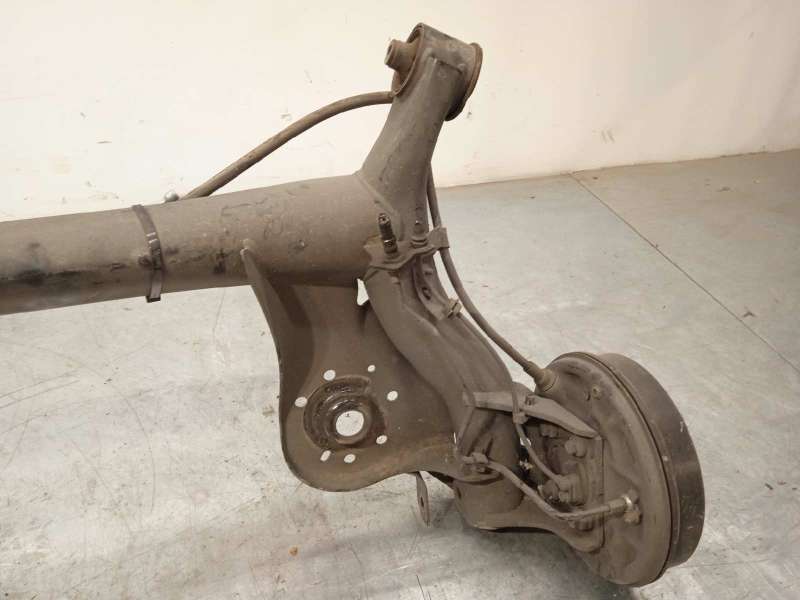 Recambio de puente trasero para citroën c1 city edition referencia OEM IAM B000768280 2