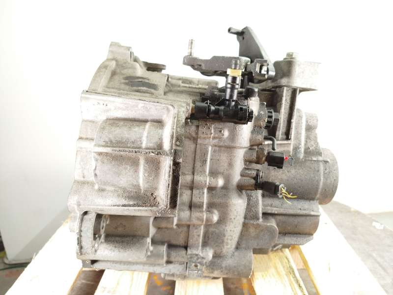 Recambio de caja cambios para volkswagen tiguan (ad1, ax1) 1.4 tsi referencia OEM IAM SDZ 02Q300052K 4