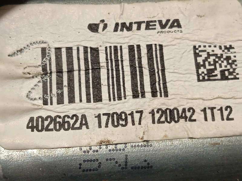 Recambio de elevalunas delantero derecho para citroën c1 city edition referencia OEM IAM B001019380  402662A 5