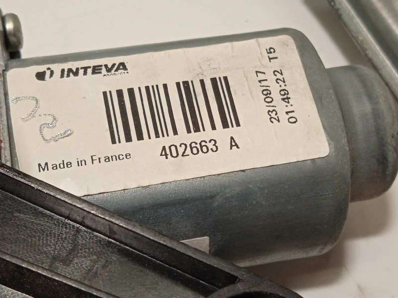 Recambio de elevalunas delantero izquierdo para citroën c1 city edition referencia OEM IAM B001019780  402663A 5
