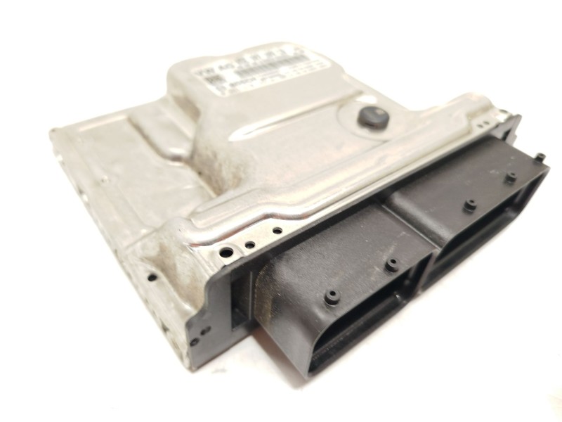 CENTRALITA MOTOR UCE 05E907309CB 0261S107KH