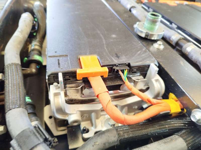 Recambio de bateria electrica entre 5 kwh y 20 kwh (phev) para ford kuga iii (dfk) 2.5 duratec plug-in-hybrid referencia OEM IAM - Negro 8