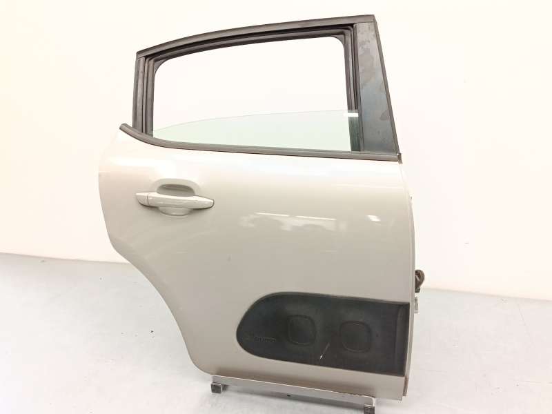 Recambio de puerta trasera derecha para citroën c3 iii (sx) 1.2 puretech 82 referencia OEM IAM 9812716680 2