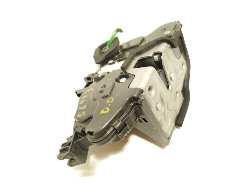 CERRADURA PUERTA DELANTERA DERECHA 10B837016B 