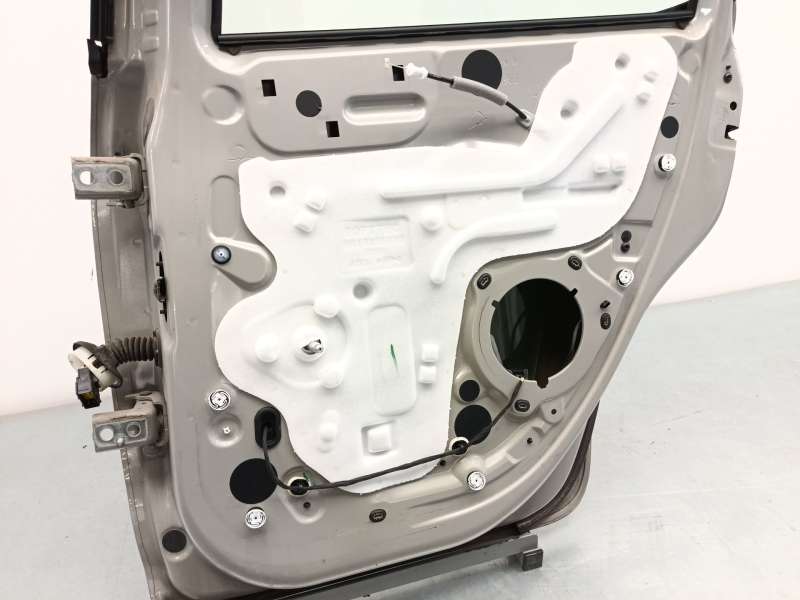 Recambio de puerta trasera derecha para citroën c3 iii (sx) 1.2 puretech 82 referencia OEM IAM 9812716680 5