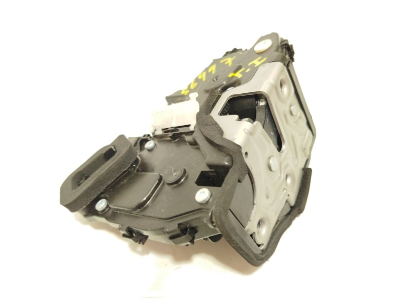 CERRADURA PUERTA TRASERA IZQUIERDA 10A839015B 