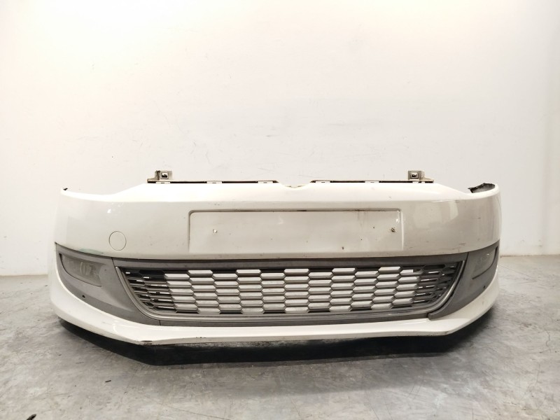 PARAGOLPES DELANTERO 6R0807221RGRU 