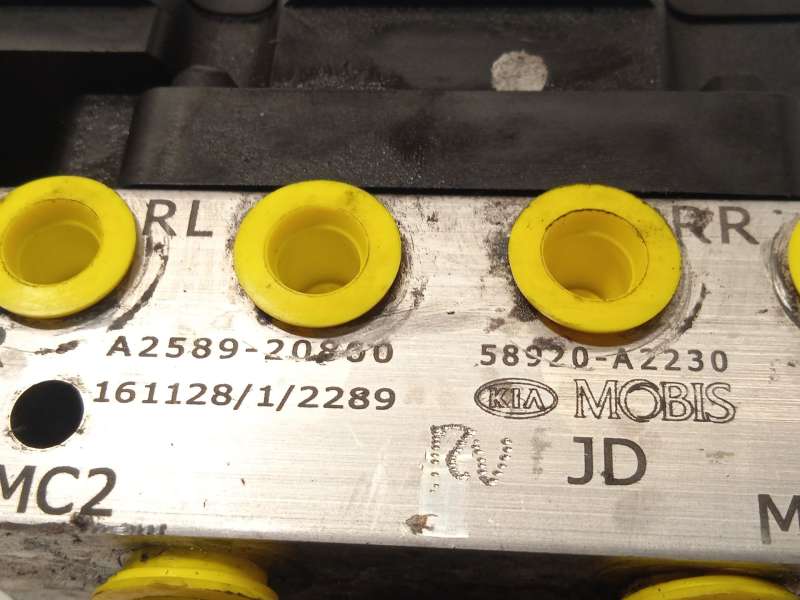 Recambio de abs para kia cee'd drive referencia OEM IAM 58920A2230 6158945200 A258920800 6