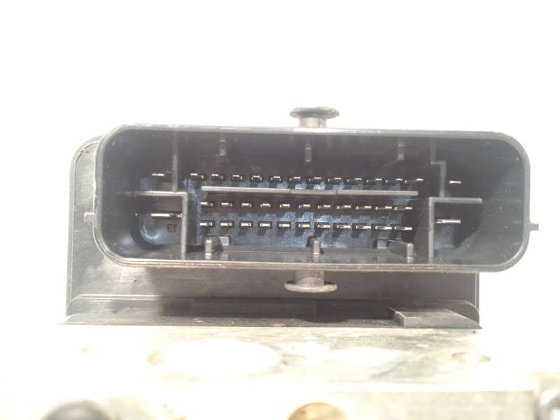 Recambio de abs para kia stonic (ybcuv) concept referencia OEM IAM 58920H8260 BE6003V109 BH6013V105 4