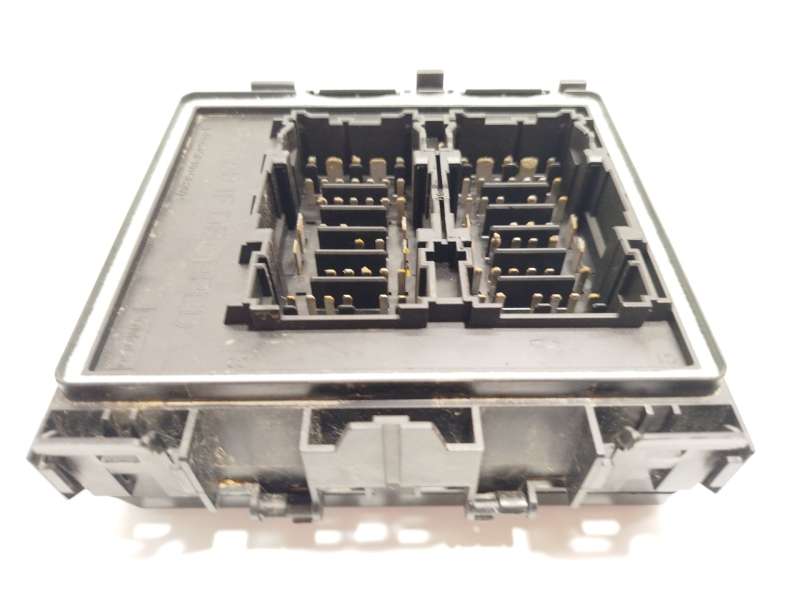 Recambio de caja reles / fusibles para ford kuga iii (dfk) 2.5 duratec plug-in-hybrid referencia OEM IAM SV4T14D068EBC 2720030 - Negro 2