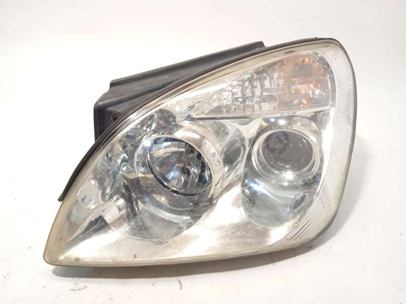 FARO IZQUIERDO 921011D020 