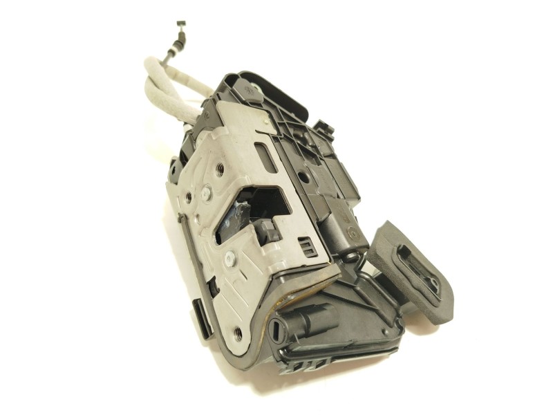 CERRADURA PUERTA DELANTERA DERECHA 5TB837016E 